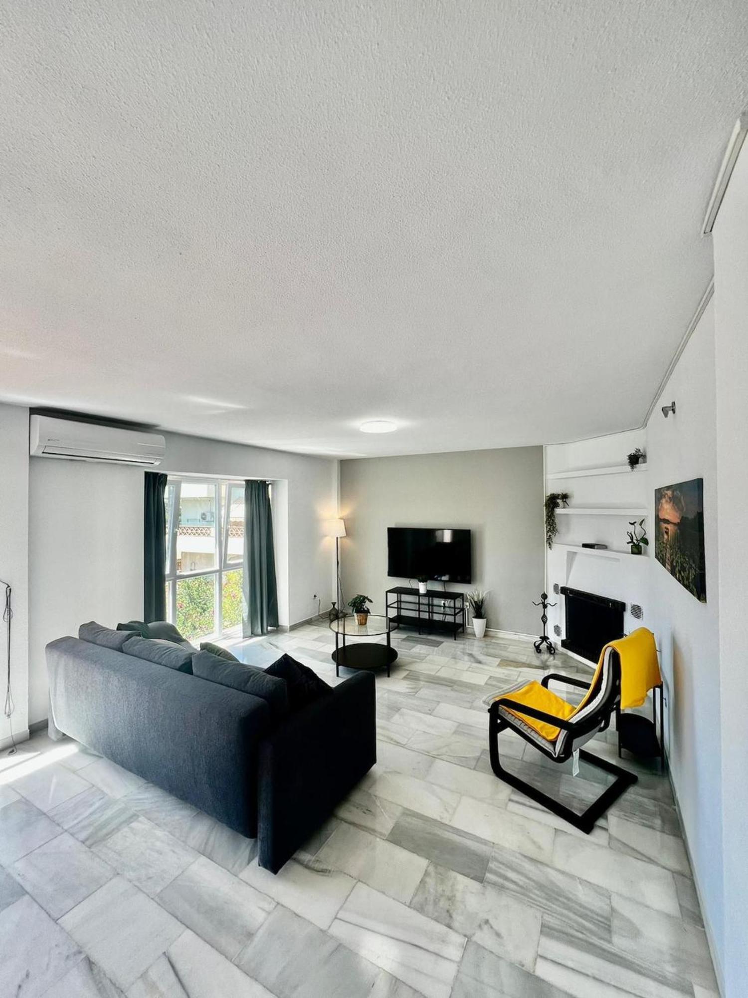 Apartamento Pueblo Evita One Bedroom Large Terrace And Bbq *